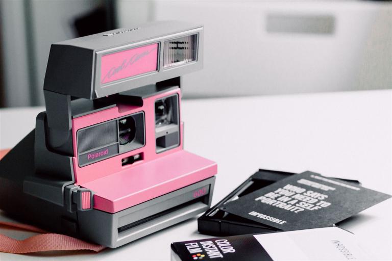 Polaroid Kamera in pink